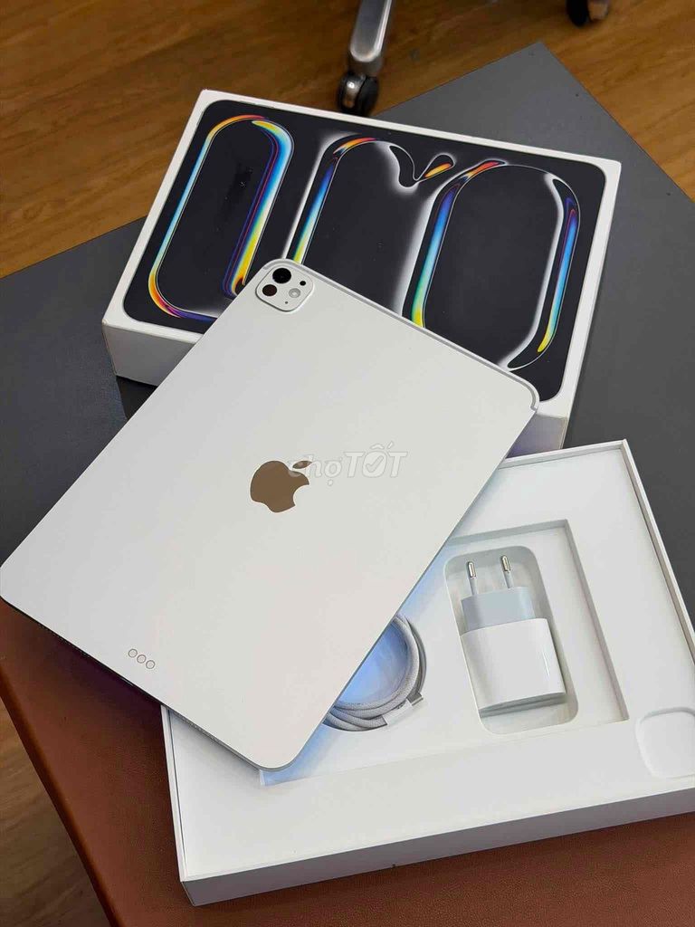 iPad Pro M5 Wifi 256GB Chưa qua sử dụng. Mua bán Máy tính bảng tại Thành phố Buôn Ma Thuột Đắk Lắk được đăng bởi Nguyễn Hữu Duy hình 1