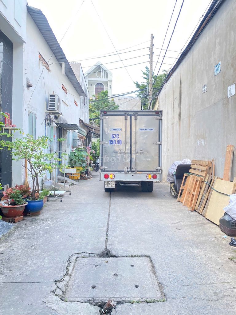 Bán GẤP nhà chính chủ, sổ hồng riêng, hẻm oto