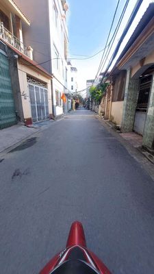 Townhouse 39 m² · 3 bed · Đường Ngọc Thụy
