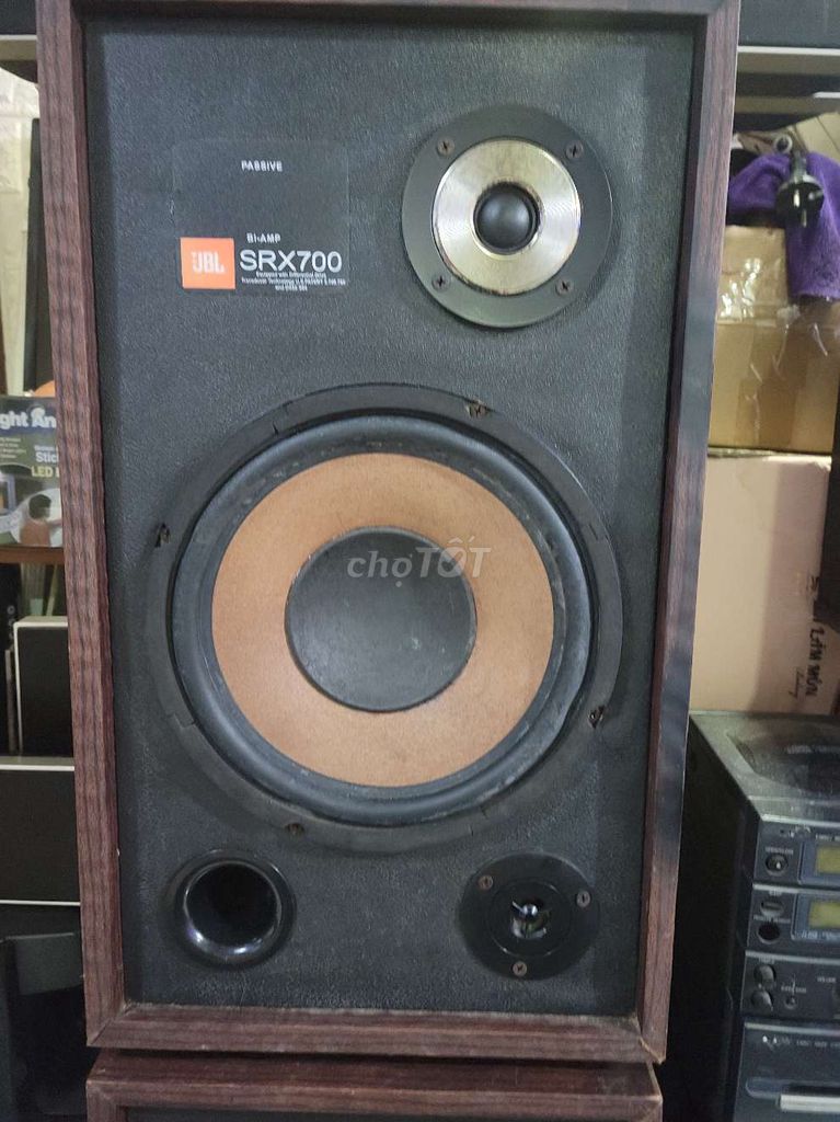 Loa JBL bass 25cm China thanh lý...