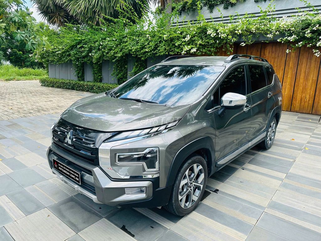 Mitsubishi Xpander Cross 2023. Mua bán Ô tô tại Quận 11 Tp Hồ Chí Minh được đăng bởi Nguyễn Ngọc Tùng hình 9