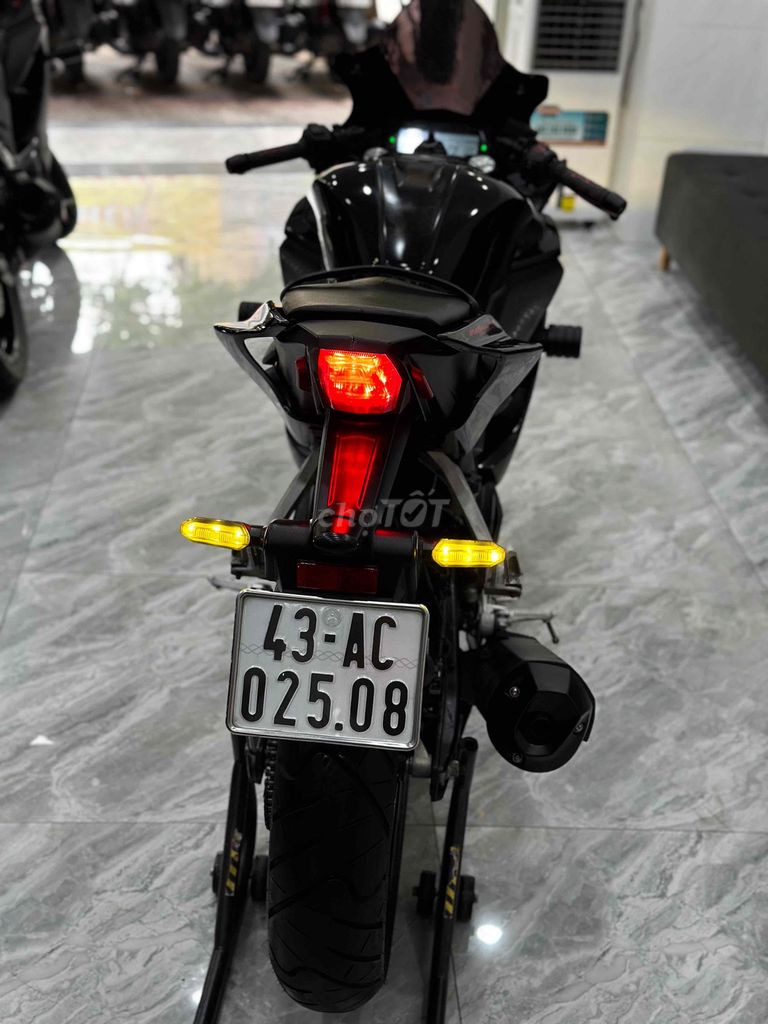 Yamaha R15 V3 Up R1M - Chính Chủ Sang Tên Cấp Tốc. Mua bán Xe máy tại Quận Cẩm Lệ Đà Nẵng được đăng bởi Xe Máy Đức Vũ 658 Trần Cao Vân hình 7