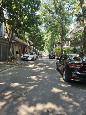BÁN GẤP LIỀN KỀ KĐT VĂN PHÚ-VỊ TRÍ HIẾM BÁN,DT 77M-4 TẦNG,NHỈNH 15 TỶ. Mua bán nhà ở tại Quận Hà Đông Hà Nội được đăng bởi Thaovt