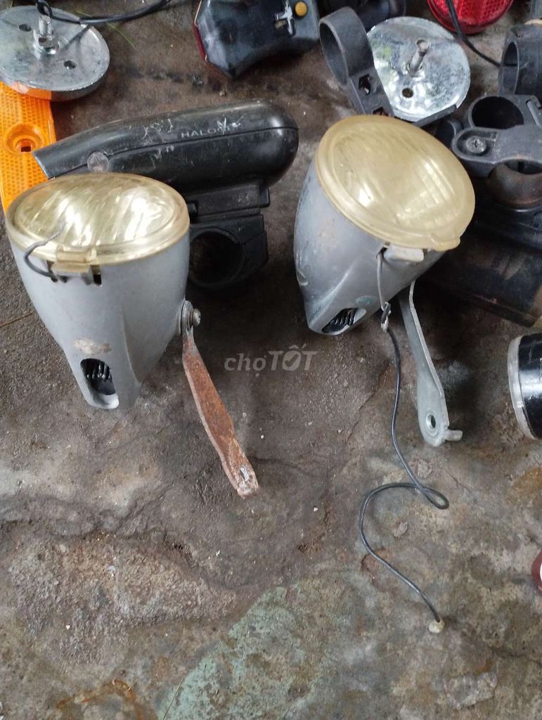 Mớ phụ kiện xe đạp thanh lý. Mua bán Phụ tùng xe tại Quận Kiến An Hải Phòng được đăng bởi Cupid hình 4