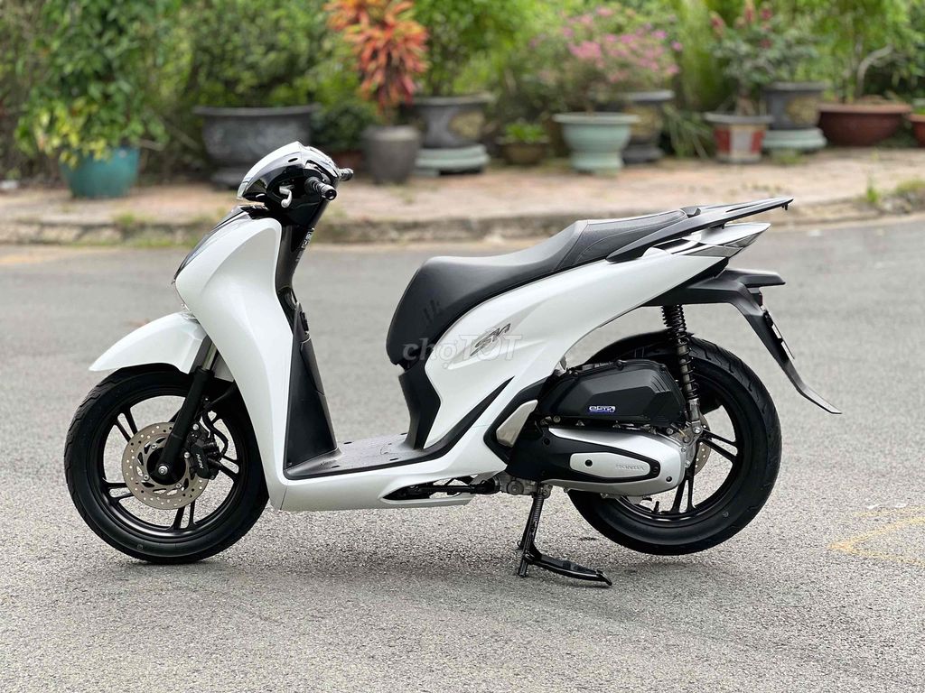 Shvn 125cc Trắng Đen Sporty 2022 Leng Keng Có Góp🎉. Mua bán Xe máy tại Thành phố Biên Hòa Đồng Nai được đăng bởi Xe Máy Phát Đồng hình 5