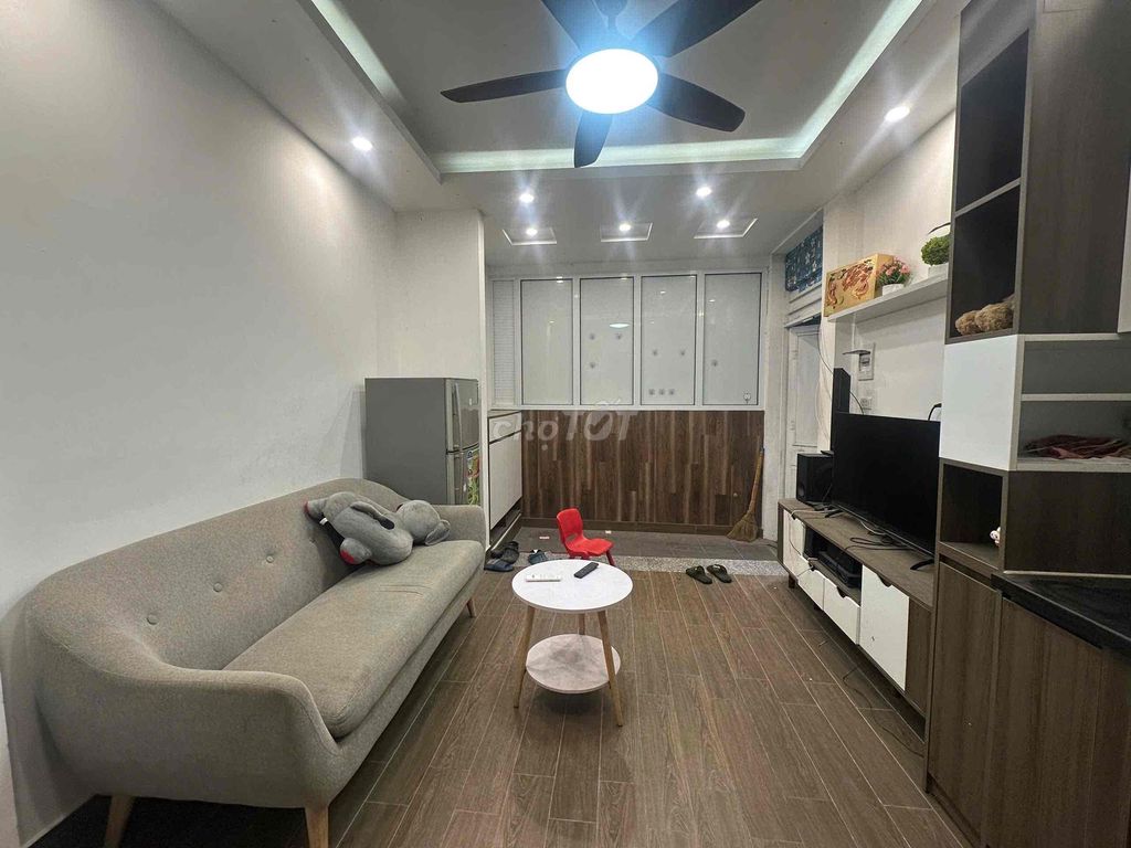 Quá rẻ Bạch Mai, ngõ nông thông rộng, lô góc thoáng 32m*5T* 6,1 tỷ