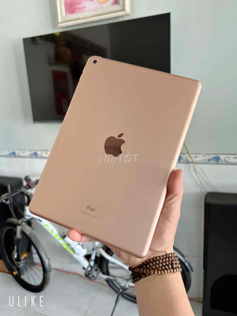 Apple iPad thế hệ 8 32GB Vàng hồng. Mua bán Máy tính bảng tại Quận Ô Môn Cần Thơ được đăng bởi Cửa Hàng đtdđ Bảo Ngọc hình 1