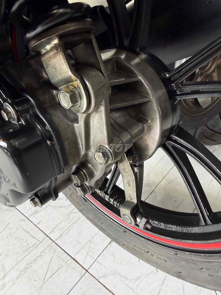 Kymco Candy 50cc ĐK 2023. XE ZIN - Đen Đỏ. Mua bán Xe máy tại Thành phố Rạch Giá Kiên Giang được đăng bởi XE MÁY CŨ TÂN 128 hình 4