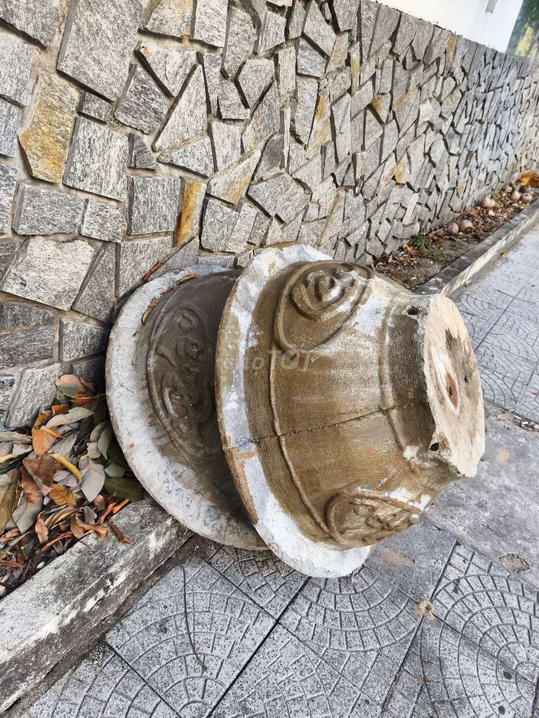 Chậu cây xi măng màu nâu. Mua bán Cây cảnh, đồ trang trí tại Quận Sơn Trà Đà Nẵng được đăng bởi THÀNH hình 1