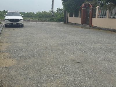 Nhà 8 tỷ đường ô tô tránh, cách Nhật Tân Nội Bài 500m