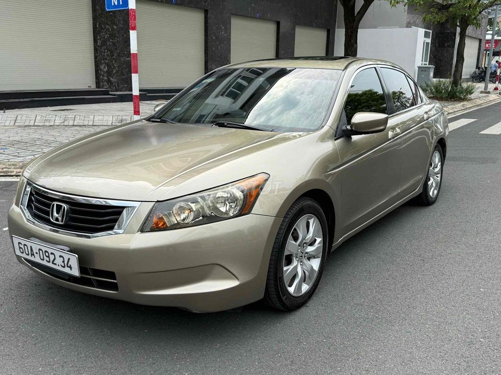 Honda Accord 2007 2.4L Vàng cát. Mua bán Ô tô tại Thành phố Thủ Dầu Một Bình Dương được đăng bởi  Trung Tin Used Car hình 3