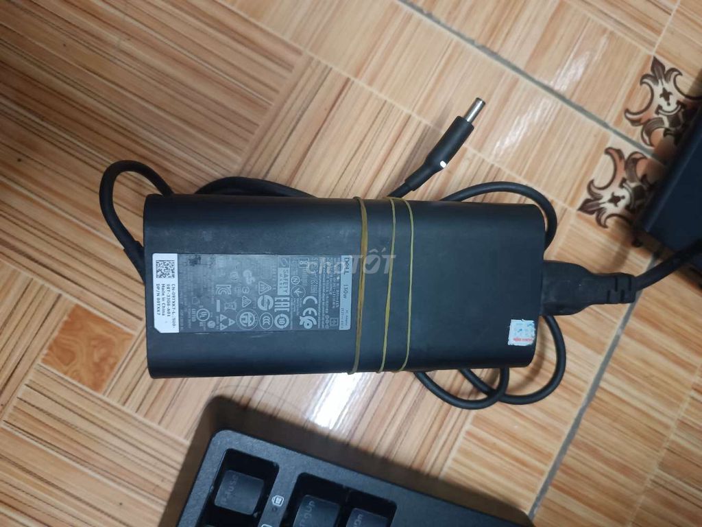 Sạc laptop Dell 130W Đã dùng. Mua bán Phụ kiện (Màn hình, Chuột...) tại Quận Hà Đông Hà Nội được đăng bởi  Minh Thiên hình 1