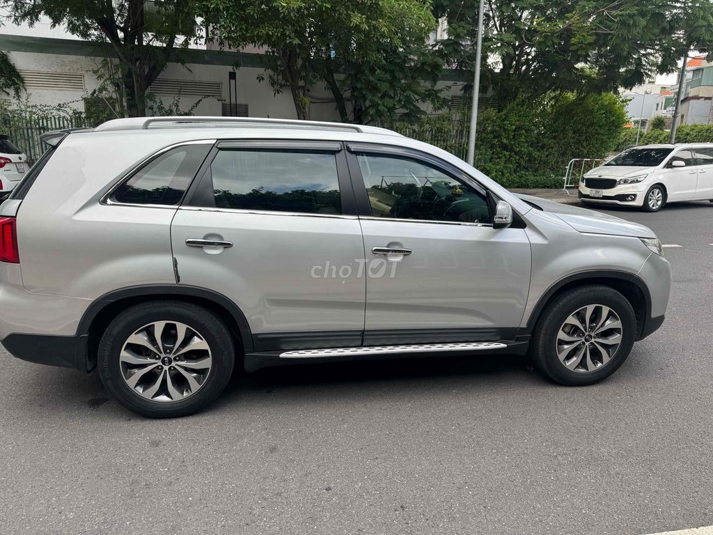 Kia Sorento 2017 2WD 2.4 GAT - 40000 km. Mua bán Ô tô tại Thành phố Thủ Đức Tp Hồ Chí Minh được đăng bởi Long hình 10
