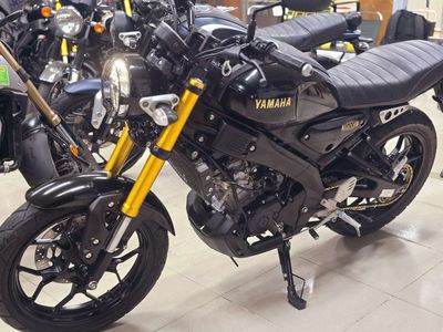 Xsr155 siêu mới,Đồ chơi cơ bản xe bảo hành tới2027. Mua bán Xe máy tại Quận Thanh Khê Đà Nẵng được đăng bởi Quý Moto Cycle 21 điện biên phủ Đà Nẵng