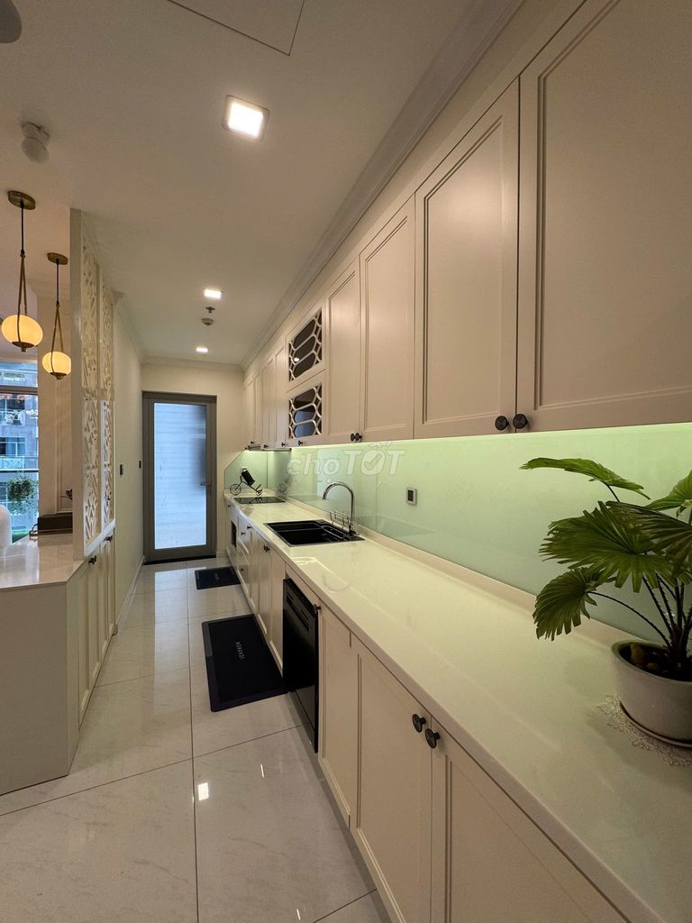 Bán nhanh 3PN Vinhomes Central Park, full nội thất cao cấp, view sông. Mua bán căn hộ/chung cư tại Quận Bình Thạnh Tp Hồ Chí Minh được đăng bởi Nguyen Thanh Huyen hình 1