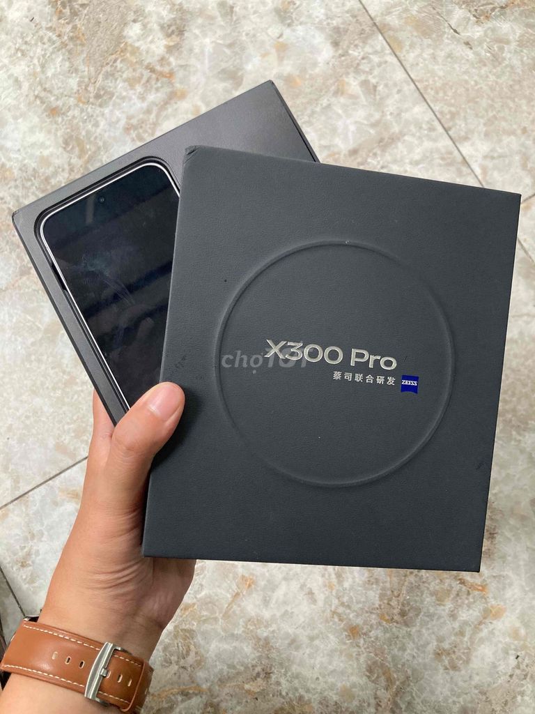 Vivo X300 Pro 12/256 FULLBOX. Mua bán Điện thoại tại Quận 10 Tp Hồ Chí Minh được đăng bởi NaMobile hình 1