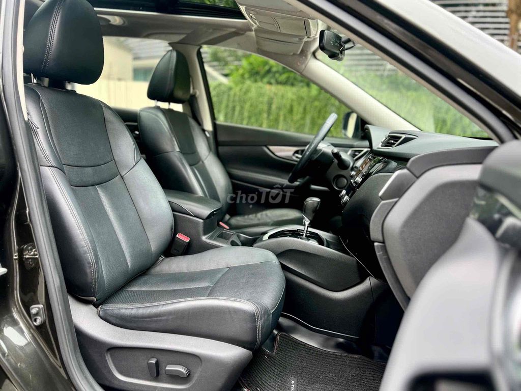 Nissan Xtrail 2.0SL Premium 2019 1 chủ odo 7vạn. Mua bán Ô tô tại Quận Thanh Xuân Hà Nội được đăng bởi Nguyễn Quang Đức hình 9