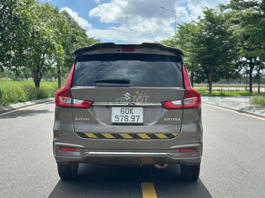 Suzuki Ertiga 2019 7 chỗ bền lành siêu tiết kiệm.. Mua bán Ô tô tại Thành phố Thủ Đức Tp Hồ Chí Minh được đăng bởi Khoa Nguyen Mua Bán Suzuki Miền Nam hình 4