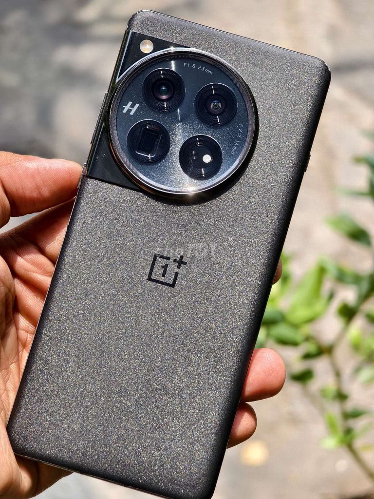 OnePlus 12 12/256 ZIN ĐẸP, ROM QTE, HOÀN HẢOC.NĂNG. Mua bán Điện thoại tại Quận 10 Tp Hồ Chí Minh được đăng bởi Sky Nguyen hình 1