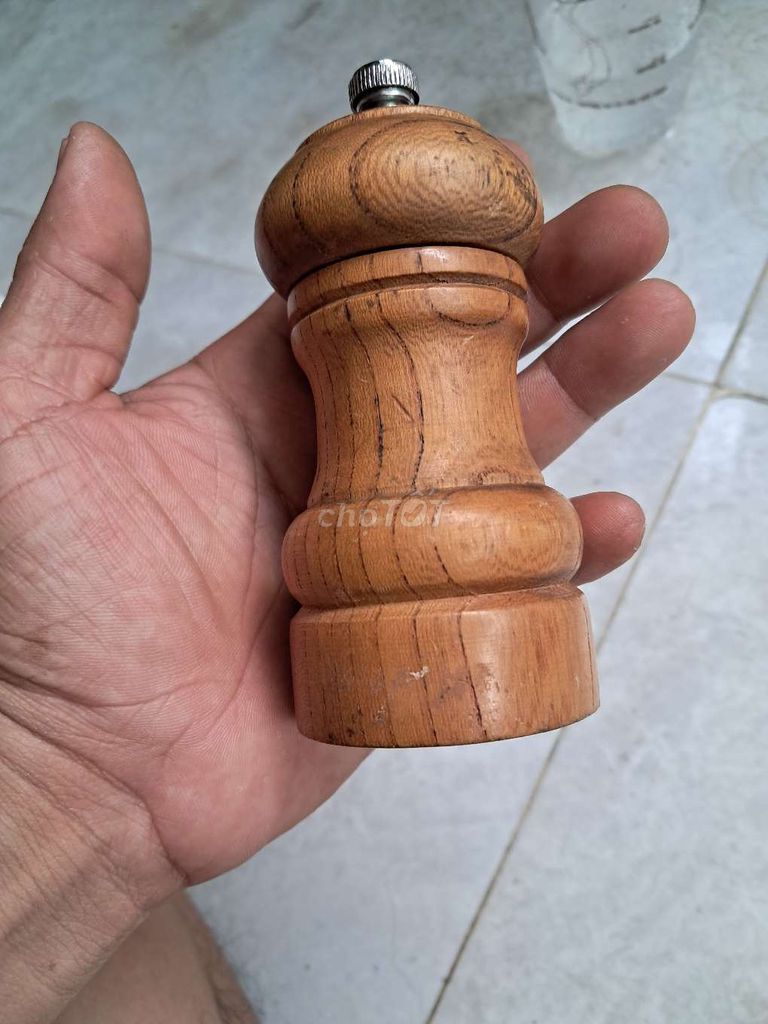 Cối xay tiêu Gỗ anh đào Kim loại Nhật Bản. Mua bán Dụng cụ nhà bếp tại Thành phố Thủ Đức Tp Hồ Chí Minh được đăng bởi phuoc hình 1