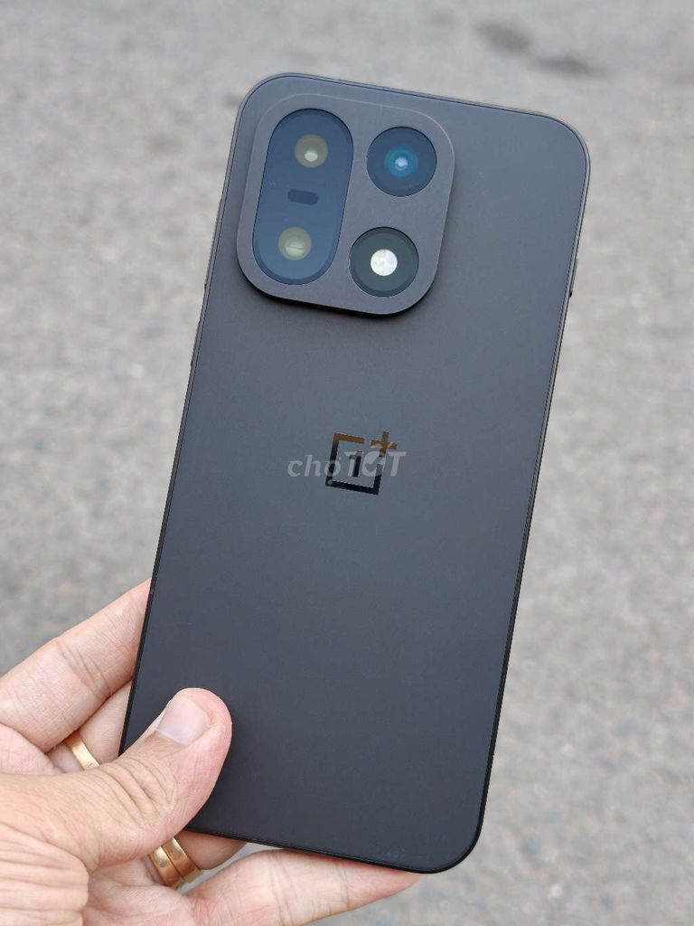 OnePlus 15 Đen Fullbox có Ship Cod. Mua bán Điện thoại tại Quận Bình Tân Tp Hồ Chí Minh được đăng bởi Anh Rin hình 1