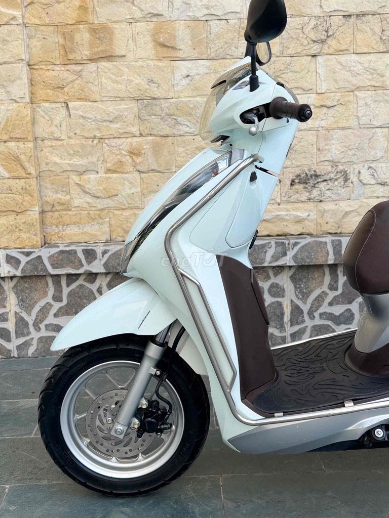 Lead 125fi đèn led  khoá smartkey cuối 2019 , 1chu. Mua bán Xe máy tại Quận Cầu Giấy Hà Nội được đăng bởi nguyễn bích thuỷ hình 17