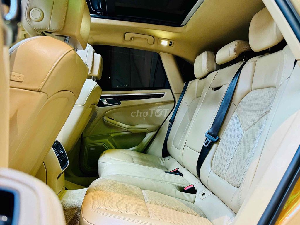 Porsche Macan model 2016. Mua bán Ô tô tại Quận Tân Bình Tp Hồ Chí Minh được đăng bởi GREENWAY AUTO hình 15
