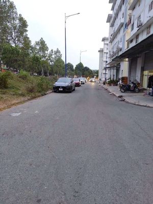 Mặt tiền kinh doanh Becamex Mỹ Phước 1, giá 730 triệu ,pháp lý chuẩn. Mua bán văn phòng, mặt bằng kinh doanh tại Thị xã Bến Cát Bình Dương được đăng bởi Lê Tiến Huy