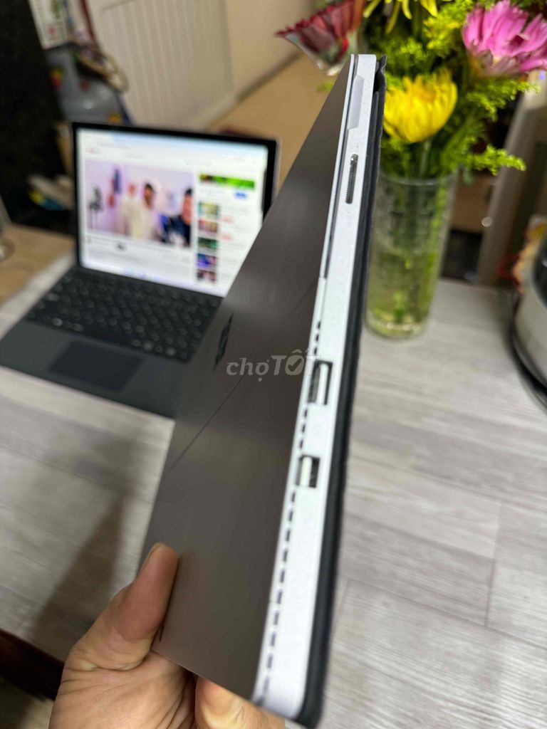 Surface Pro 4. siêu phẩm giá rẻ