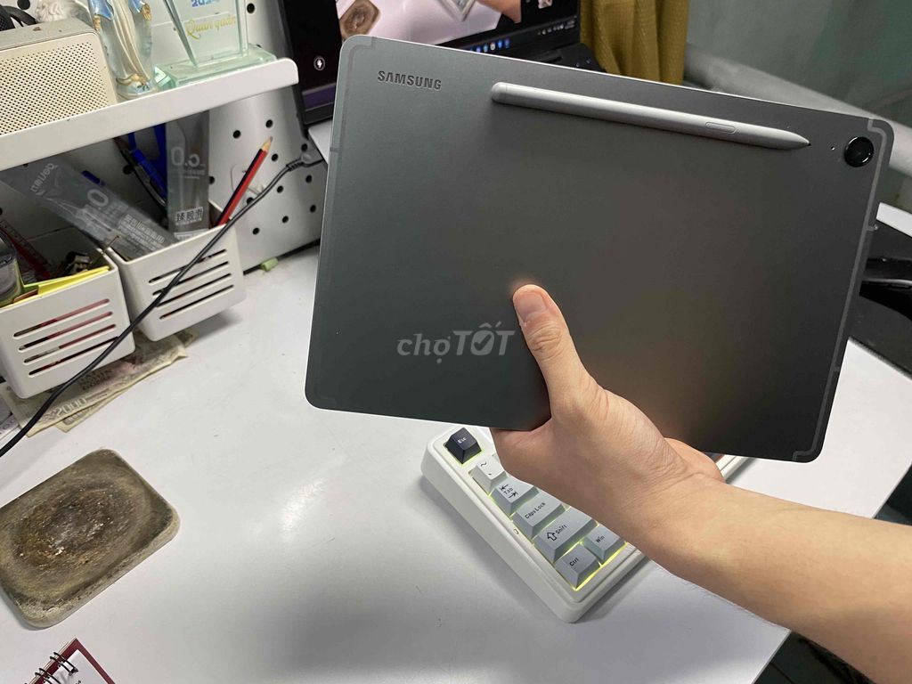 Samsung Galaxy Tab S9Fe mới - còn BH - tặng ốp