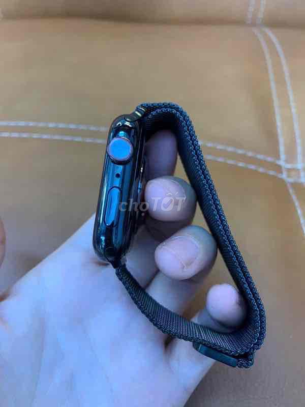 Apple Watch Series 6 44mm Thép Đen zin chuẩn. Mua bán Thiết bị đeo thông minh tại Quận Tân Bình Tp Hồ Chí Minh được đăng bởi Shop Trung Văn Apple Watch hình 1