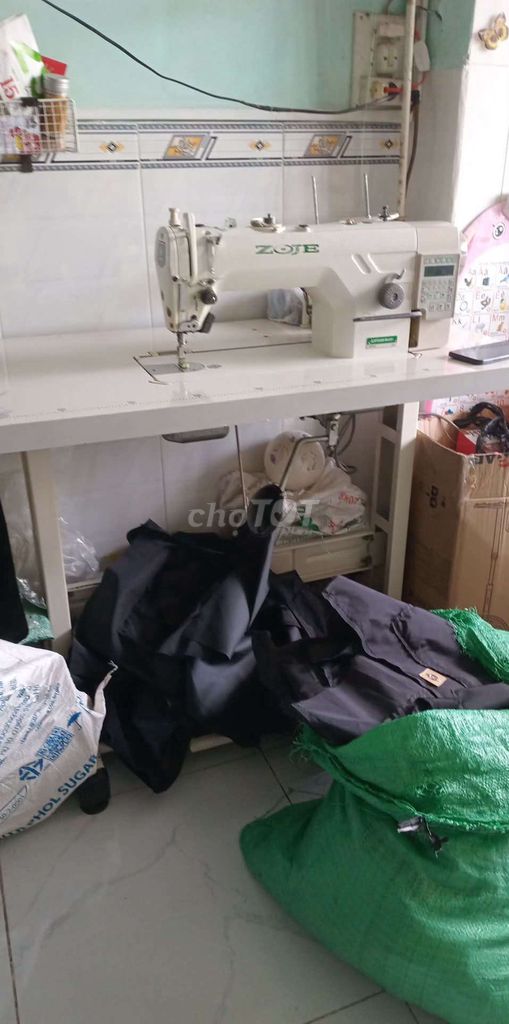 Máy may công nghiệp ZOJE Trắng hoạt động ổn định. Mua bán Đồ chuyên dụng, Giống nuôi trồng tại Huyện Hóc Môn Tp Hồ Chí Minh được đăng bởi Trần bảo HÂN12 hình 1