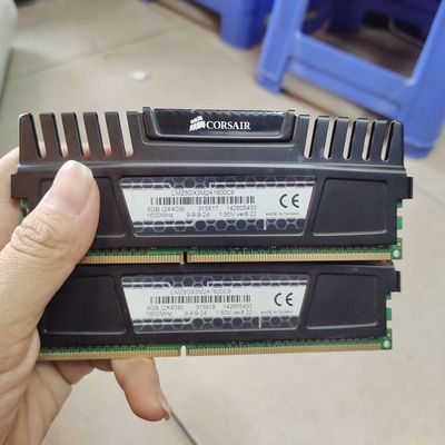 🧨SẴN RAM DDR3 4GB TẢN CORSAIR RIN KENG