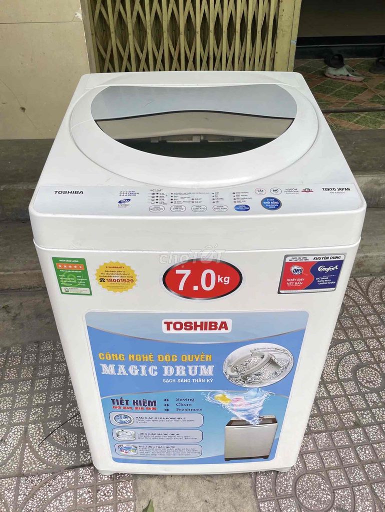 Máy giặt Toshiba 7kg tiết kiệm giặt vắt êm