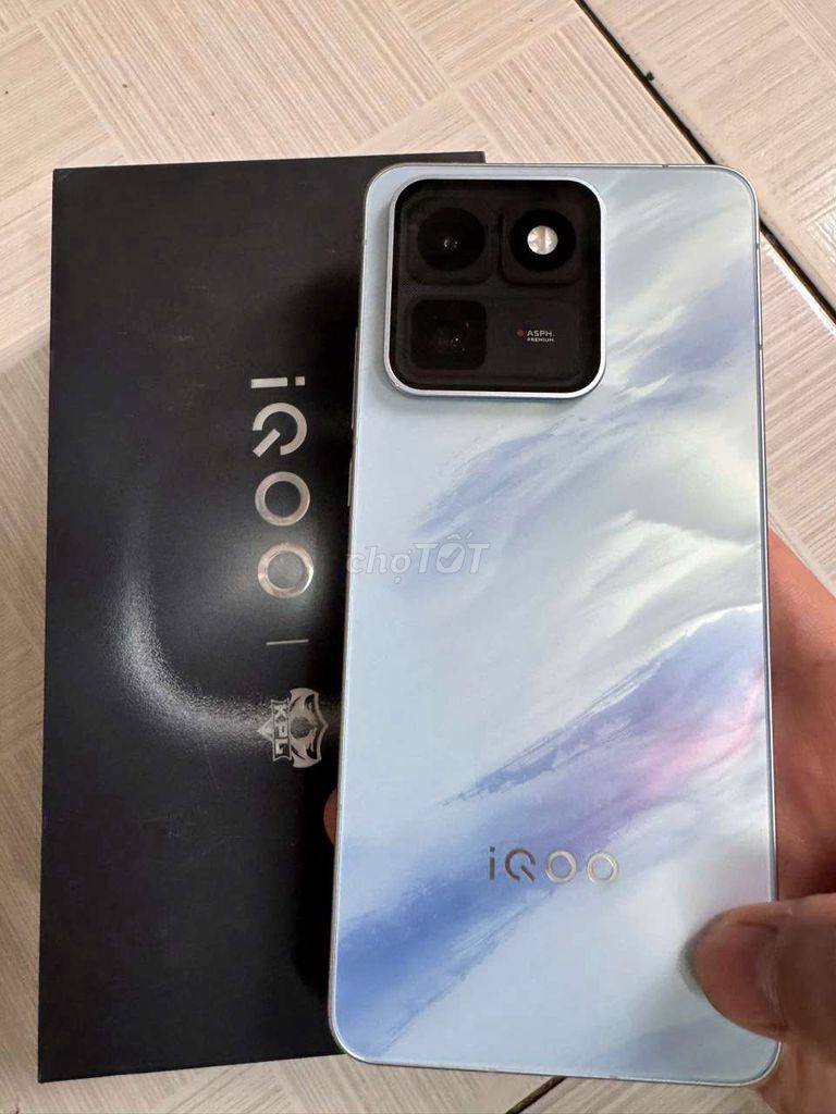 IQOO 15T KENG 99,99 SẠC 5 LẦN FULLBOX. Mua bán Điện thoại tại Quận Phú Nhuận Tp Hồ Chí Minh được đăng bởi Bích Thủy hình 1