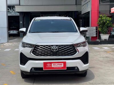 Bán Innova Cross 2.0V 2025 - Siêu lướt Giá còn bớt