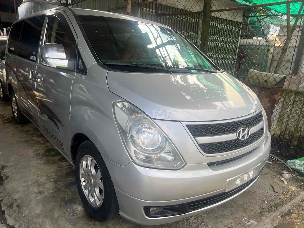 310 triệu 9 chổ máy dầu đời 2010 xe không niên hạn. Mua bán Ô tô tại Huyện Châu Thành Tiền Giang được đăng bởi Ôtô Song Nghi Tiền Giang hình 4