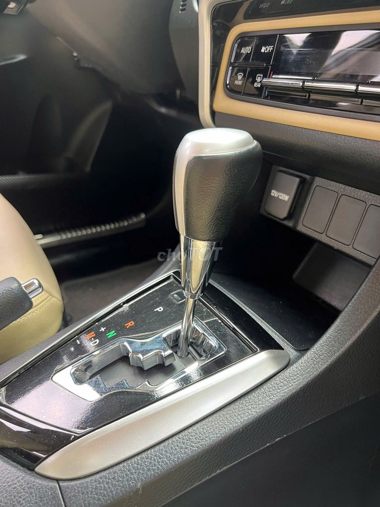 Toyota Corolla Altis 1.8G AT 2019 - 60000 km. Mua bán Ô tô tại Thành phố Thuận An Bình Dương được đăng bởi trần thị khánh huyền  hình 3