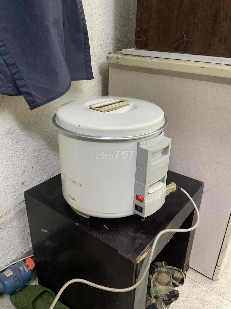 Nồi cơm điện Philips 2,2L nấu tốt cơm ngon. Mua bán Bếp, lò, đồ điện nhà bếp tại Quận Phú Nhuận Tp Hồ Chí Minh được đăng bởi Toàn hình 1