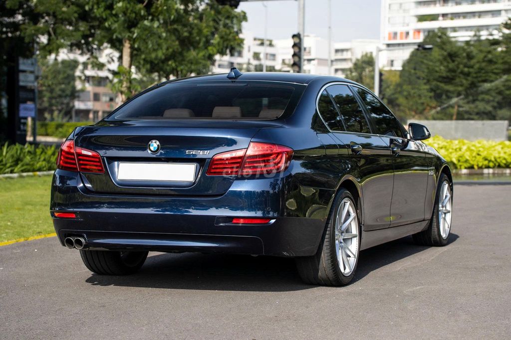 BMW 528i LCI model 2016 - Giá Thương Lượng. Mua bán Ô tô tại Quận 1 Tp Hồ Chí Minh được đăng bởi FatCar Auto hình 20
