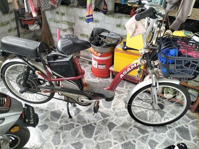 Xe đạp điện Asama .màu đỏ đen .  Xe đang hoạt động. Mua bán Xe điện tại Quận Bình Thuỷ Cần Thơ được đăng bởi minhquang