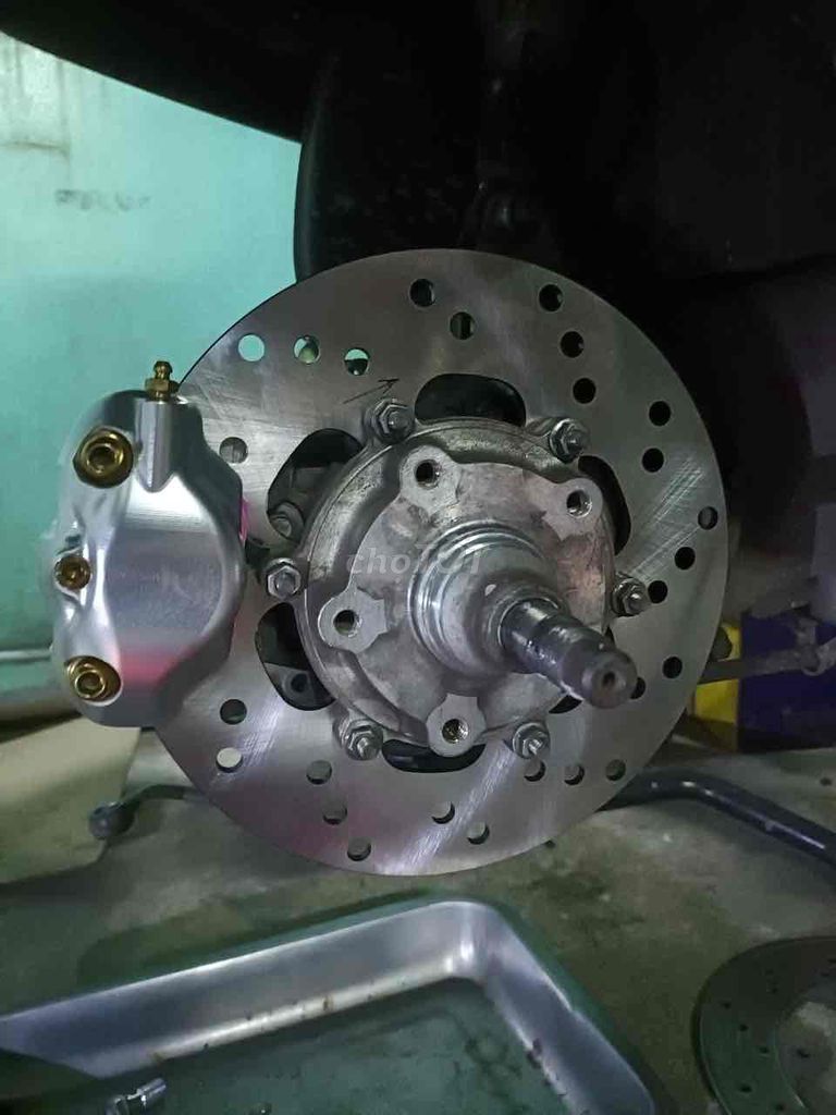 Bán cặp heo Frando dành riêng cho Vespa GTS. Mua bán Phụ tùng xe tại Quận 7 Tp Hồ Chí Minh được đăng bởi Tezuka hình 4