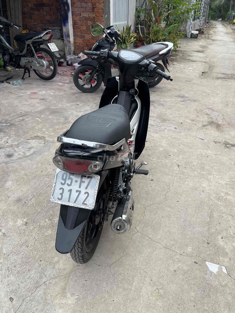 Yamaha Sirius Đen Trắng Đỏ biển 95 máy êm bình đề. Mua bán Xe máy tại Quận Cái Răng Cần Thơ được đăng bởi Cầm Đồ Minh Tấn hình 6