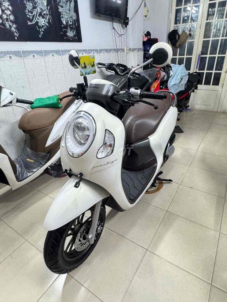 Scoopy 2024 Trắng Xe Nhập indo. Mua bán Xe máy tại Quận 11 Tp Hồ Chí Minh được đăng bởi Huy Huy hình 2