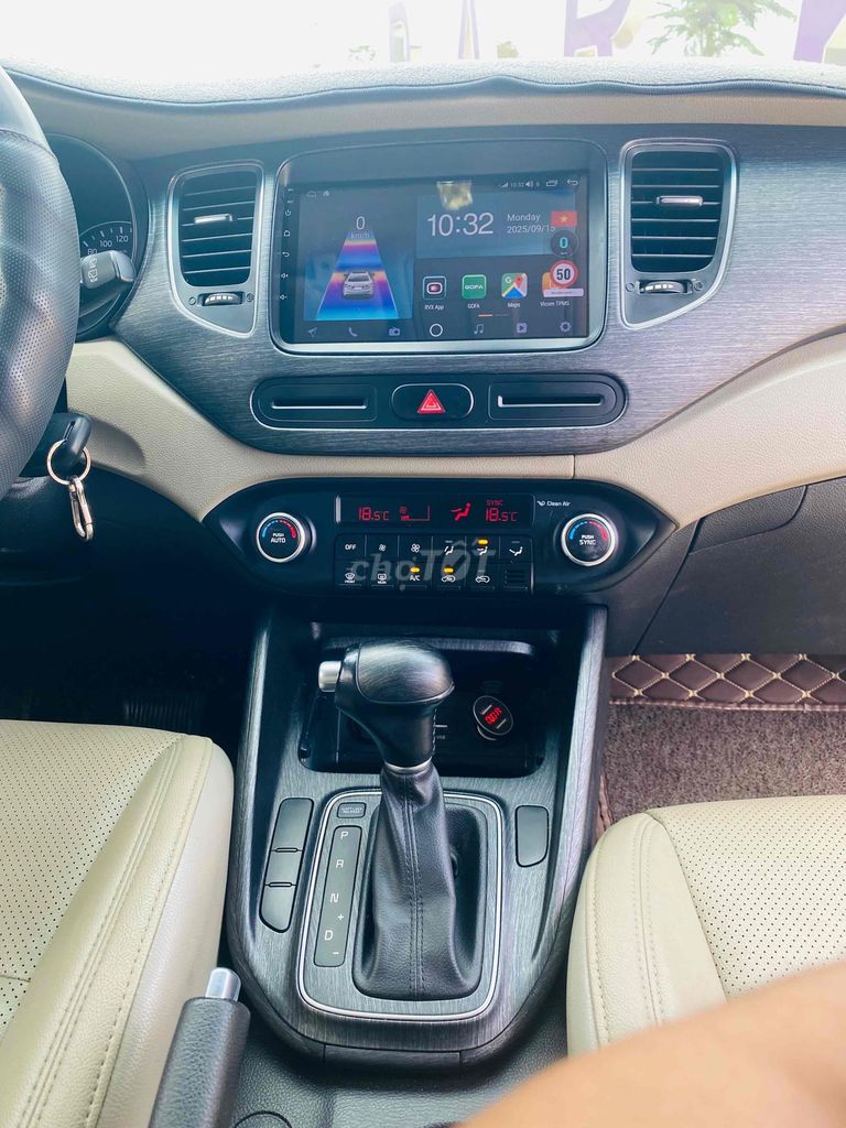 Kia Rondo 2019 - 180000 km. Mua bán Ô tô tại Thành phố Thủ Đức Tp Hồ Chí Minh được đăng bởi Lê phước trọng hình 7