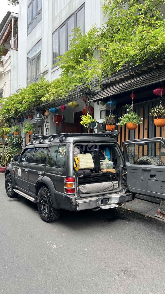 Mitsubishi Pajero V43 1997 МКПП Серый
