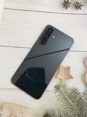 Galaxy A56 like new chính hãng bảo hành hãng dài. Mua bán Điện thoại tại Thành phố Huế Thừa Thiên Huế được đăng bởi Chuyên Hàng Công Ty Giá Rẻ FPT Và TGDD