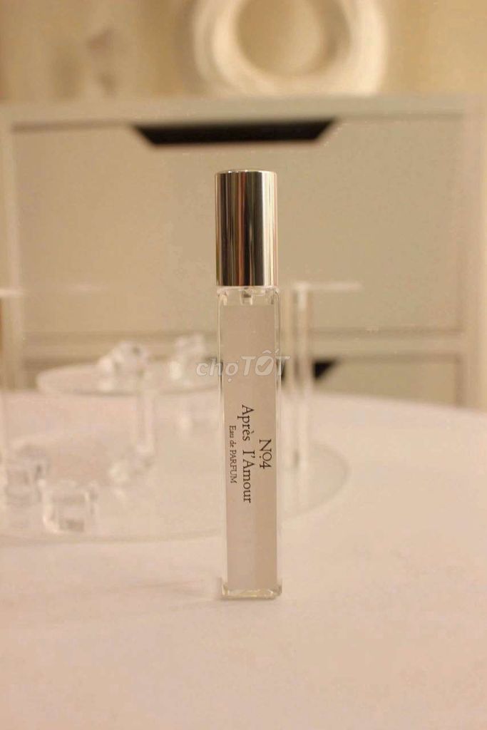 Nước hoa Thomas Kosmala No4 10ml. Mua bán Nước hoa tại Quận Đống Đa Hà Nội được đăng bởi Chuyên đồ đã qua sử dụng hình 1