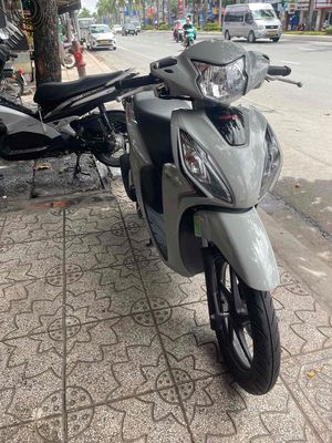 Honda Vision 2024 Xám 5745 km