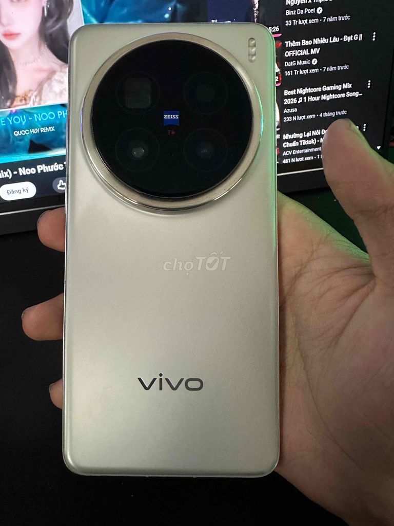 Vivo X200 Pro 12/256gb Trắng Full box. Mua bán Điện thoại tại Huyện Bình Chánh Tp Hồ Chí Minh được đăng bởi Thanh Thể hình 1